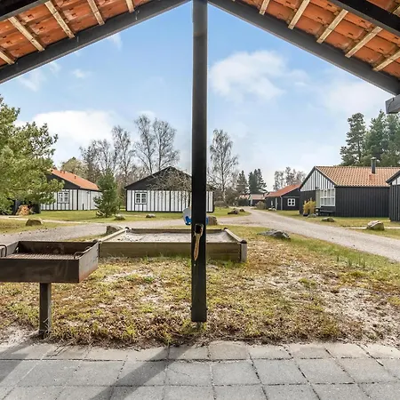 Amazing In Vaeggerlose With Kitchen Ferienhaus
